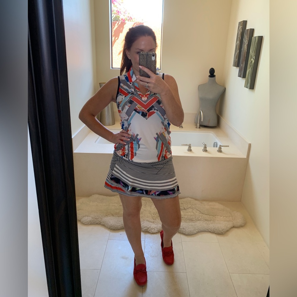 Lucky In Love Size Small Top and Skirt Set - Picture 4 of 12
